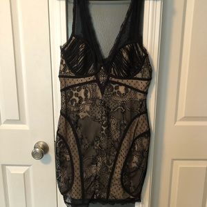 NWT Sexy lace Bebe Dress!!